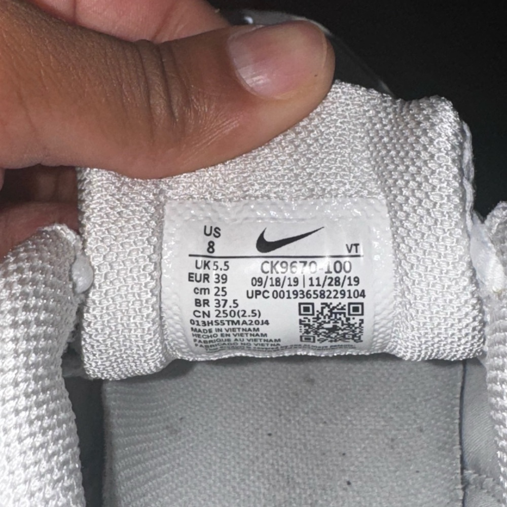 Women’s Nike VaporMax - Picture 8 of 8